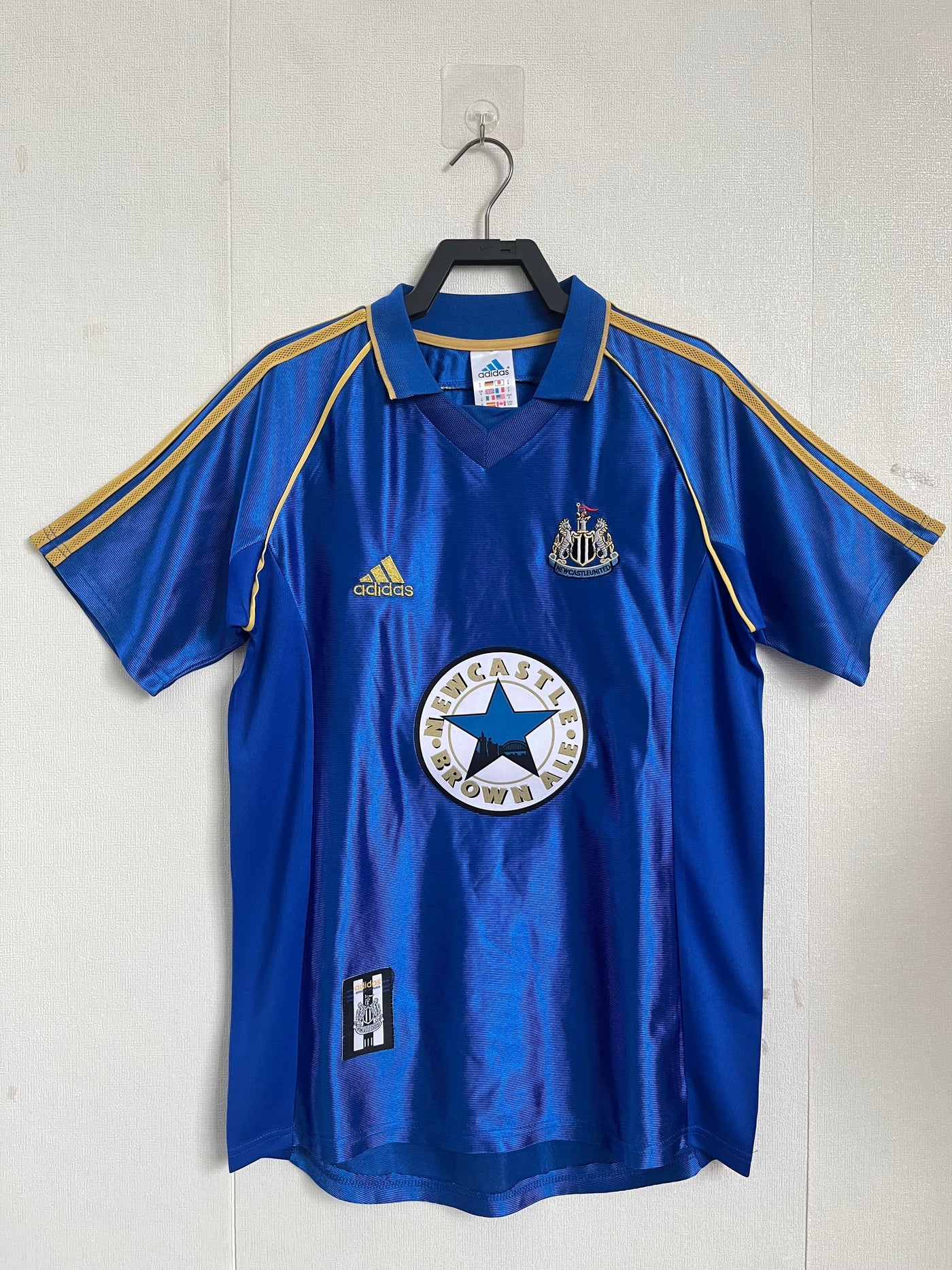 Newcastle 98/99 Away Retro Shirt