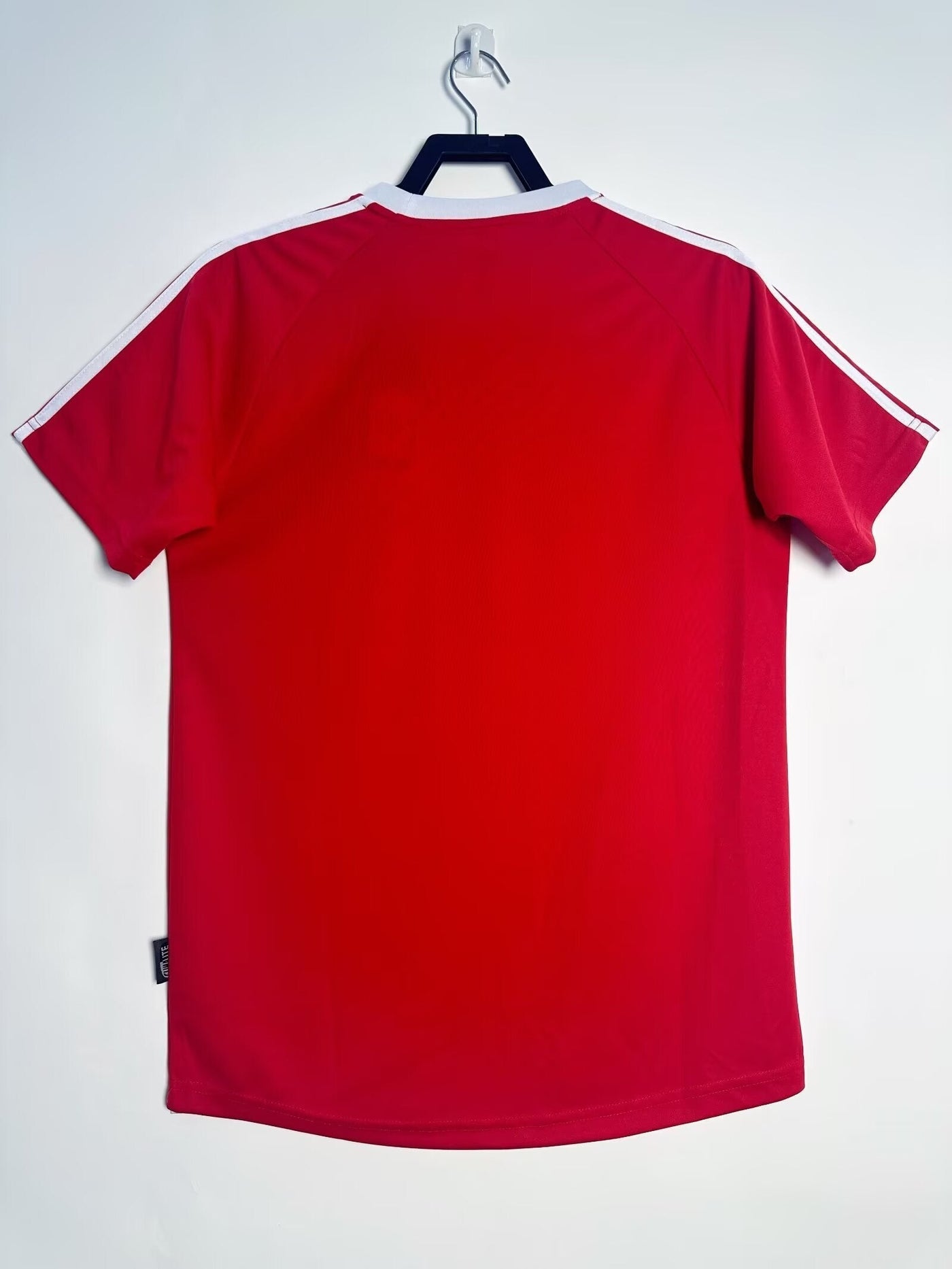 Bayern Munich 01/02 European Home Retro Shirt