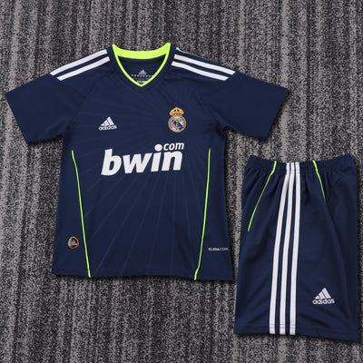 Real Madrid 10/11 Children's Away Retro Set
