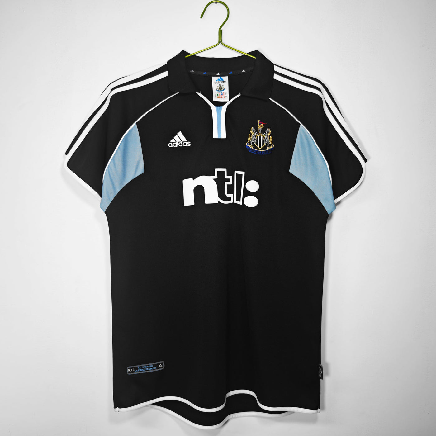 Newcastle 00/01 Away Retro Shirt