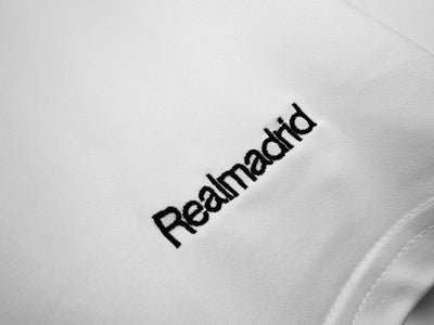 Real Madrid 05/06 Home Retro Shirt
