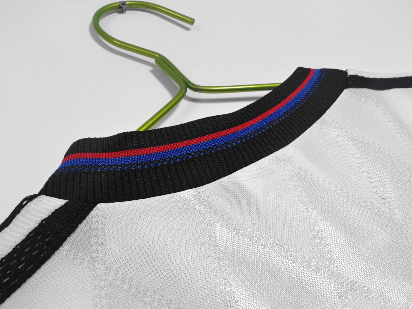 Bayern Munich 97/98 Away Retro Shirt