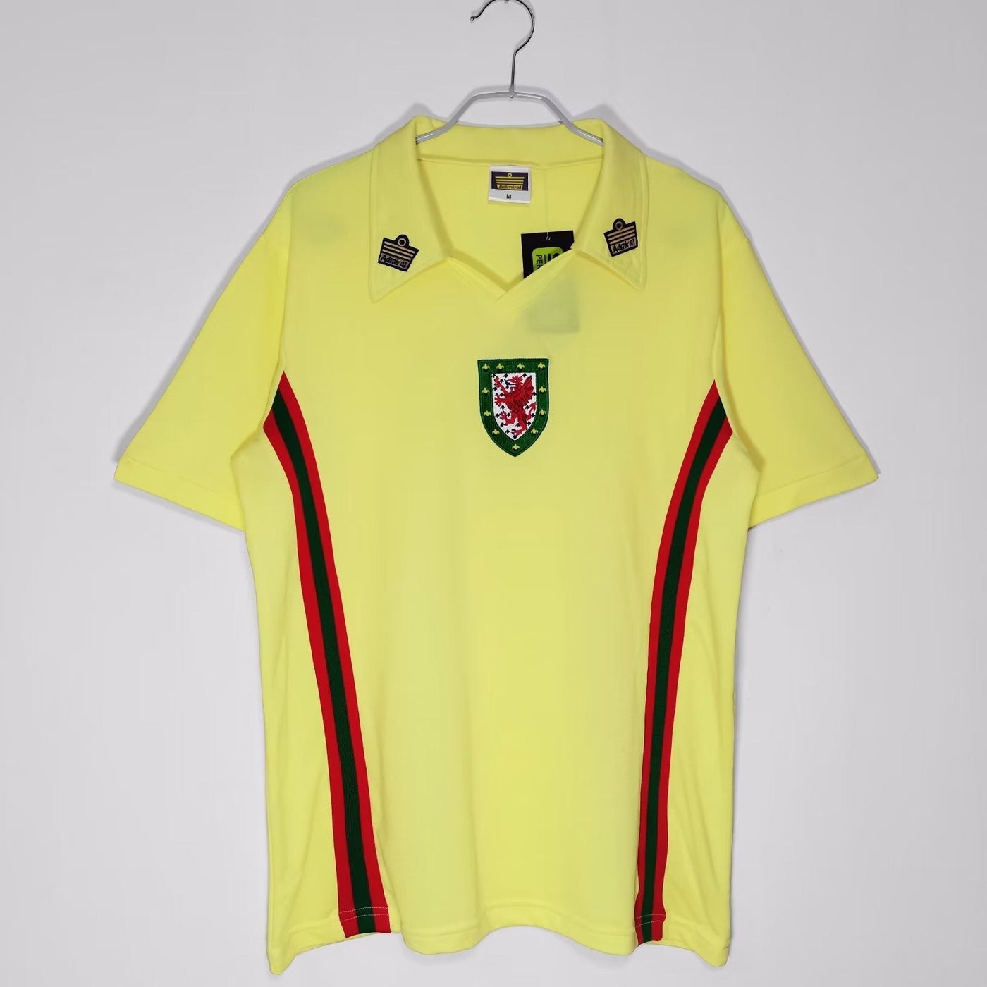 Wales 1976 Away Retro Shirt