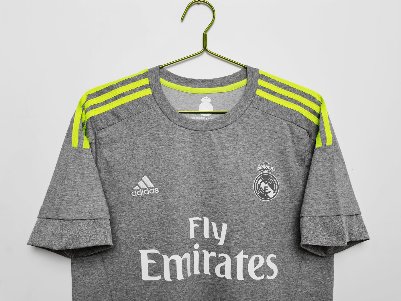 Real Madrid 15/16 Away Retro Shirt