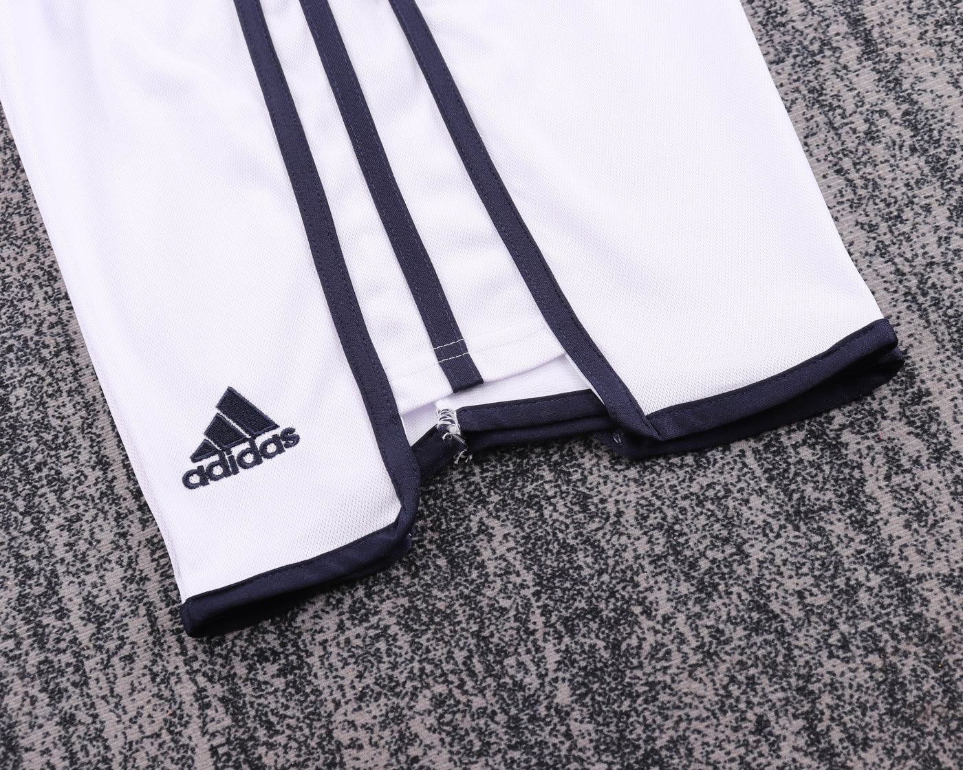 Real Madrid 00/01 Children's Home Retro Set