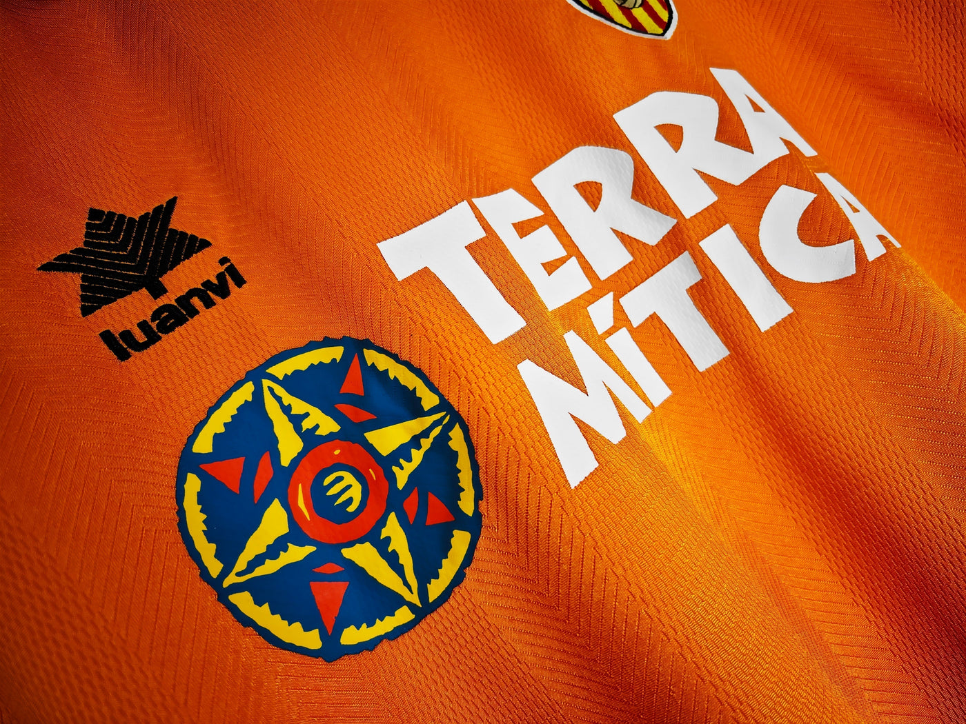 Valencia 99/00 Away Retro Shirt