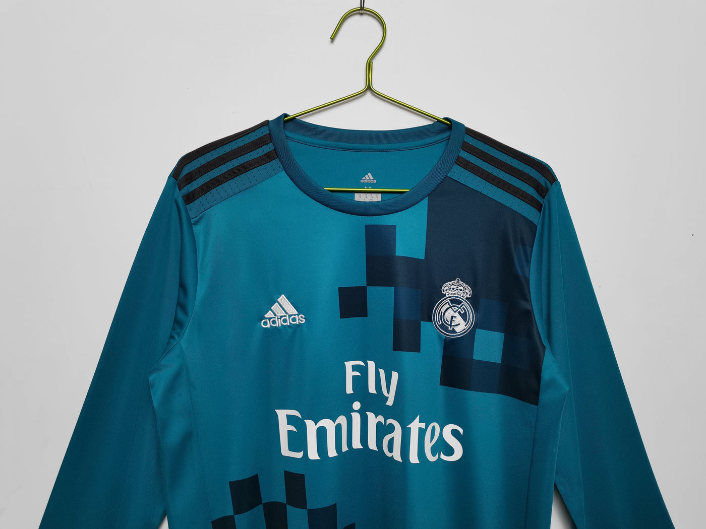 Real Madrid 17/18 Third Retro Shirt - Long Sleeve
