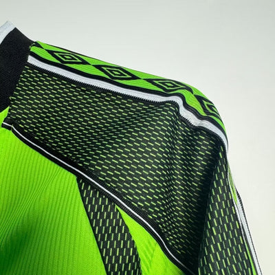 Manchester United 98/99 Goalkeeper Retro Shirt - Long Sleeve