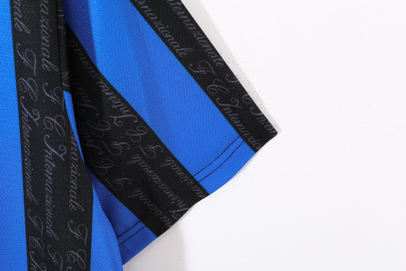 Inter Milan 97∕98 Home Retro Shirt