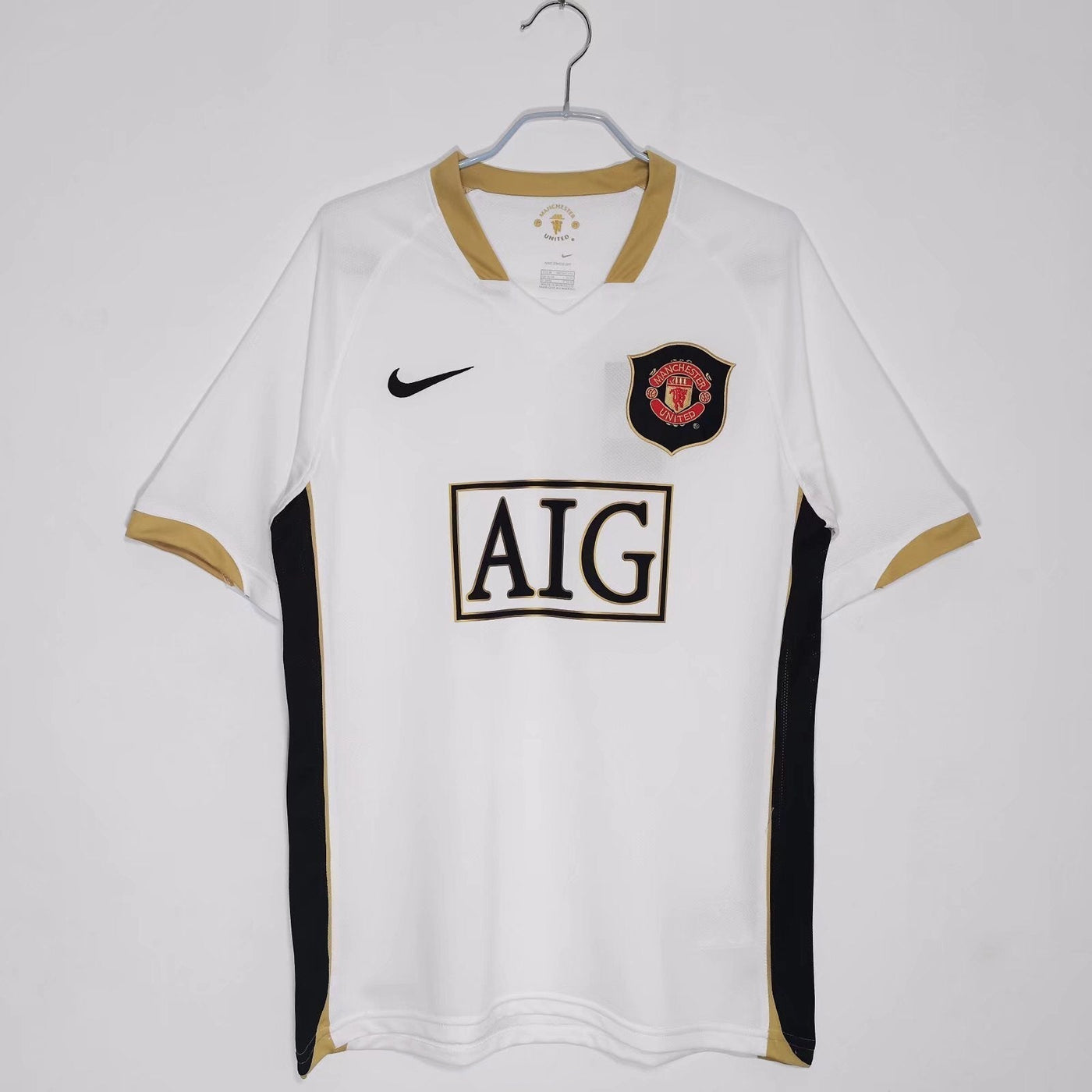 Manchester United 06/07 Away Retro Shirt