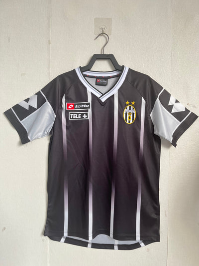 Juventus 00/01 Training Retro Shirt