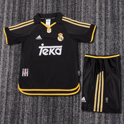 Real Madrid 00/01 Children's Away Retro Set