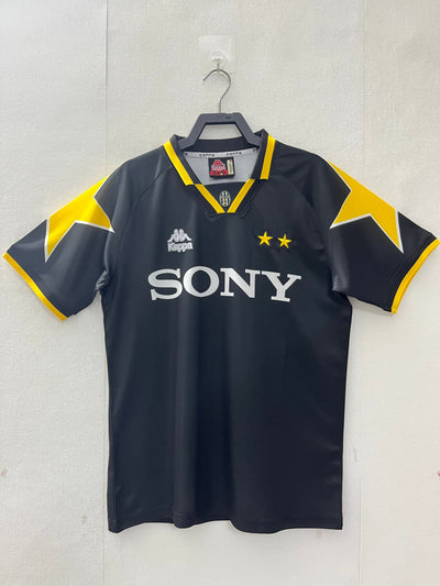 Juventus 95/97 Third Retro Shirt