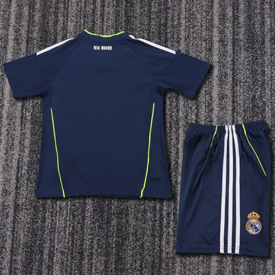Real Madrid 10/11 Children's Away Retro Set