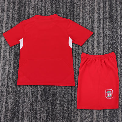 Liverpool 04/05 Children's UCL Home Retro Set