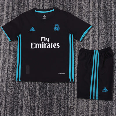 Real Madrid 17/18 Children's Away Retro Set