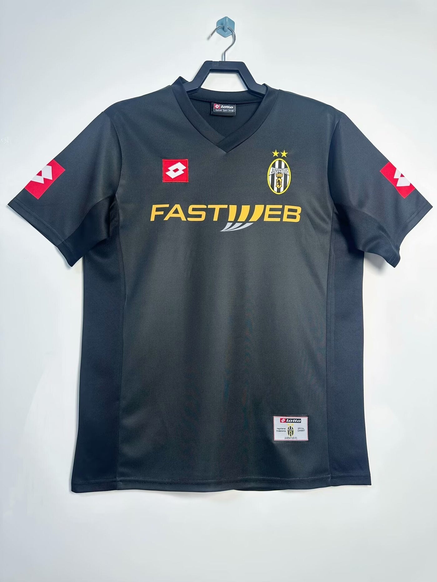Juventus 01/02 Away Retro Shirt