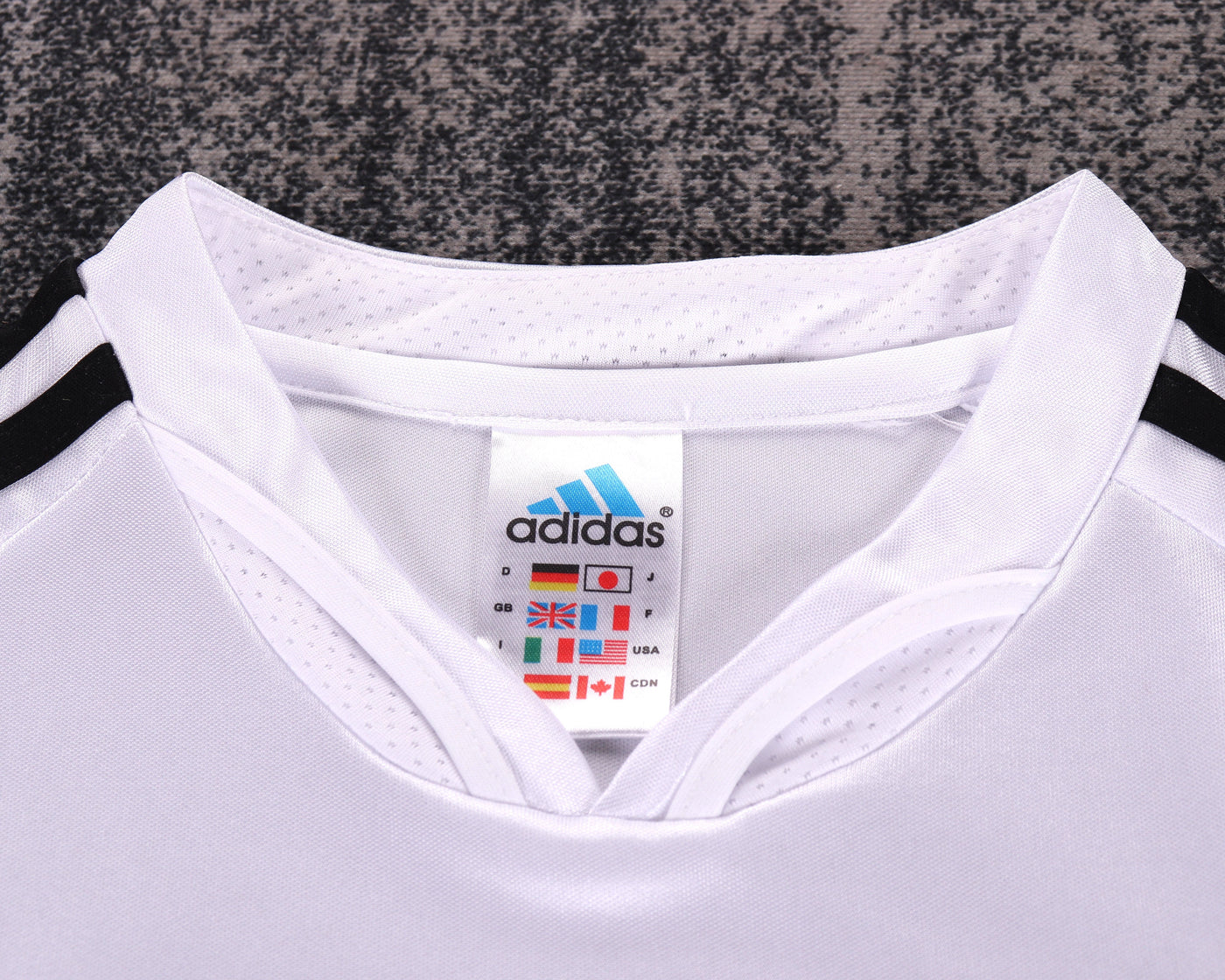Real Madrid 04/05 Children's Home Retro Set