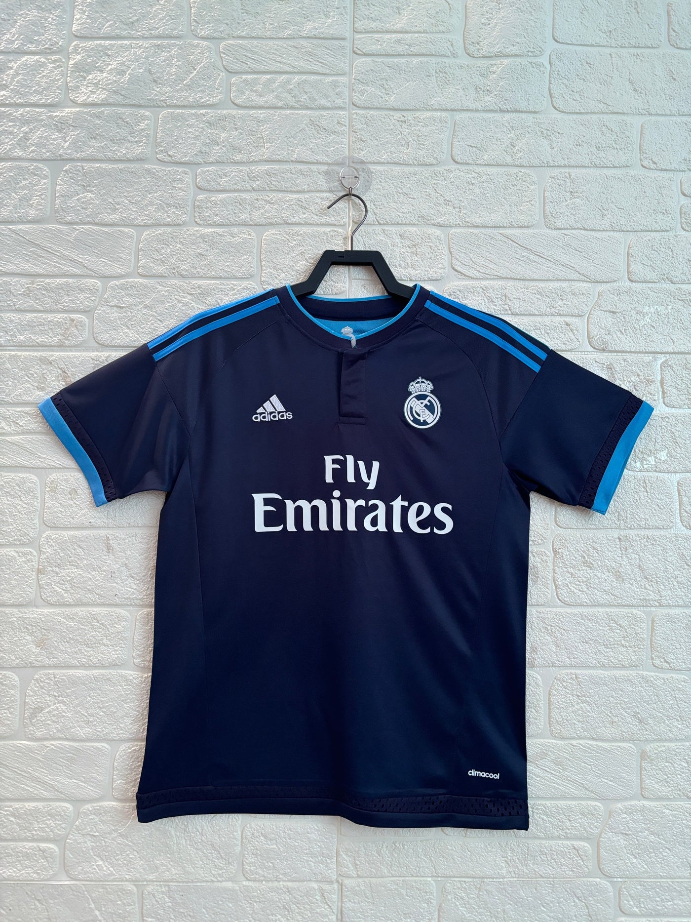 Real Madrid 15/16 Third Retro Shirt